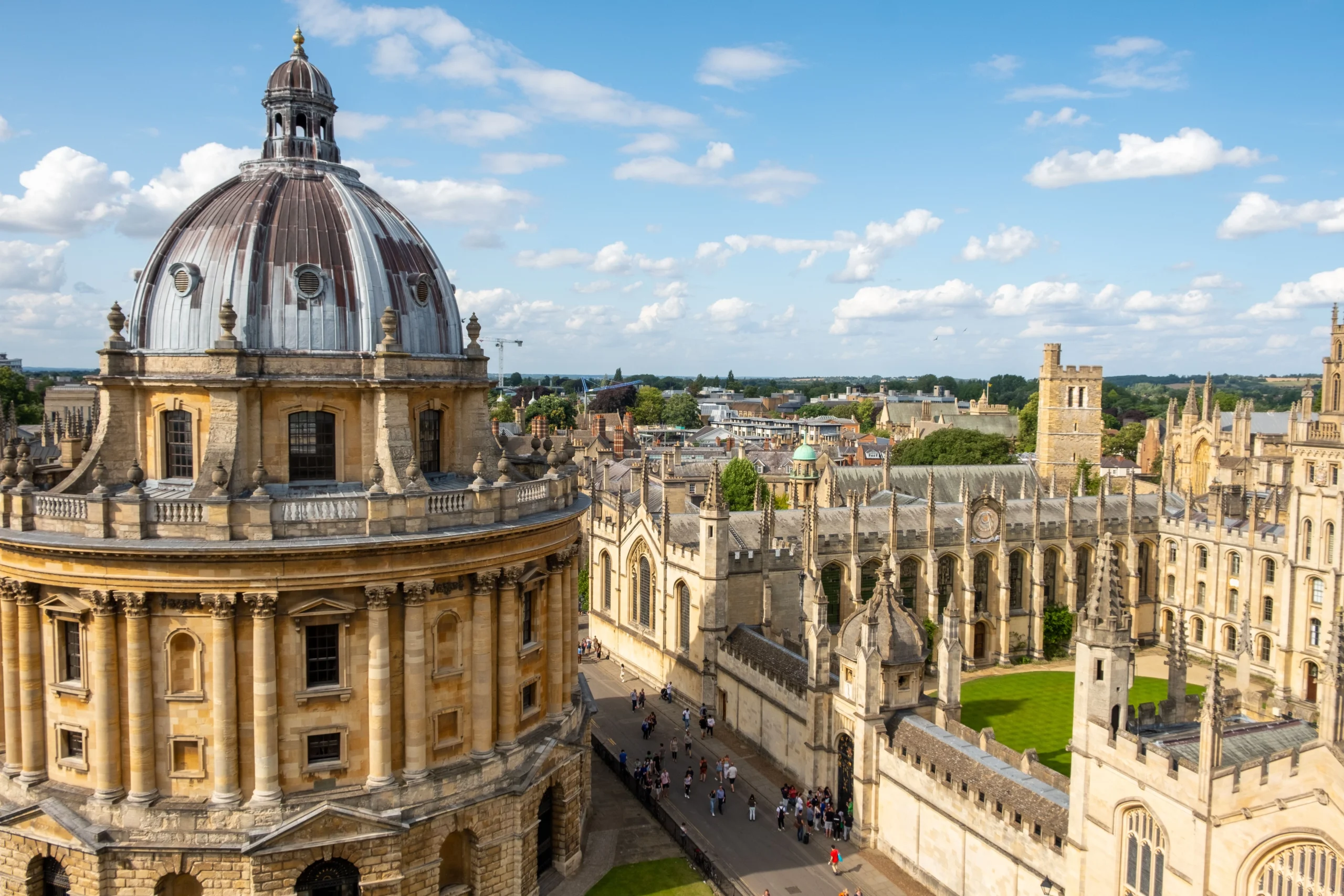 Explore Oxford's Historic City Centre