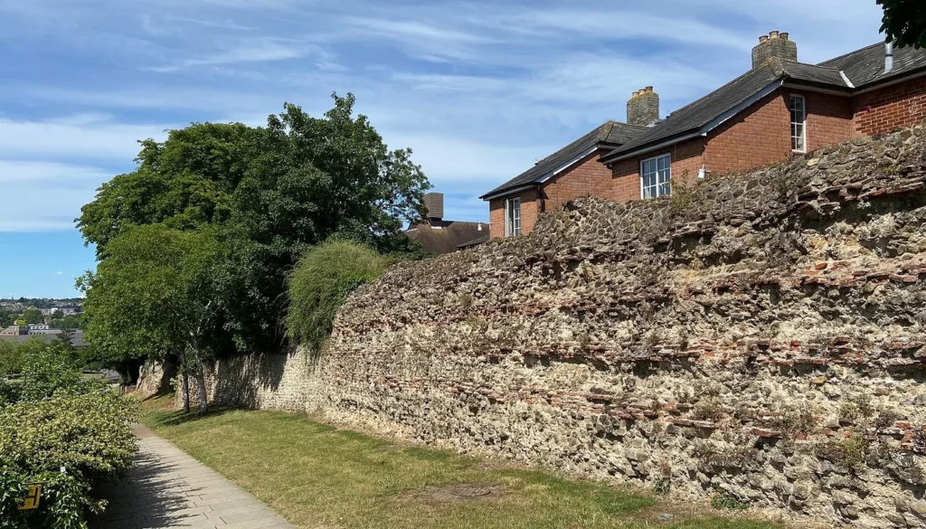 Roman Walls