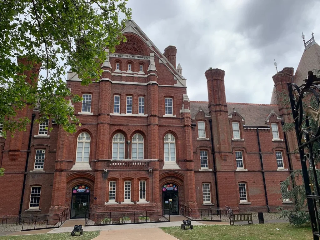 Portsmouth Museum and Art Gallery