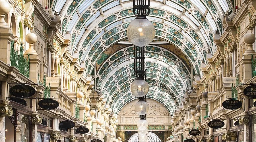 VICTORIA QUARTER