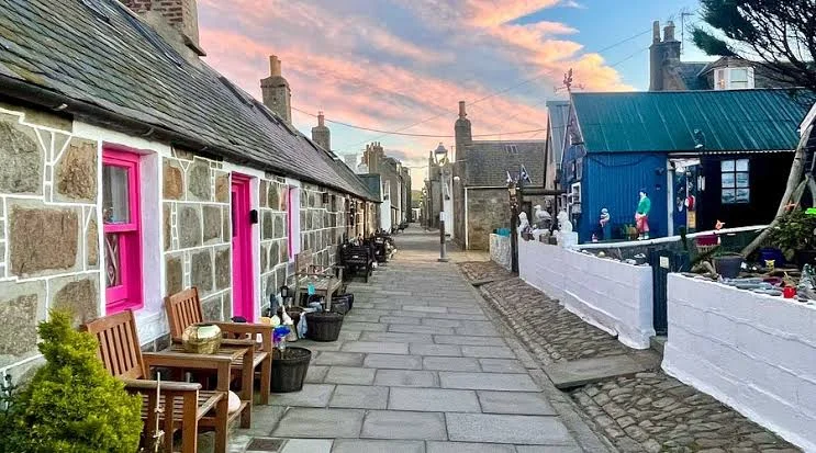 FOOTDEE