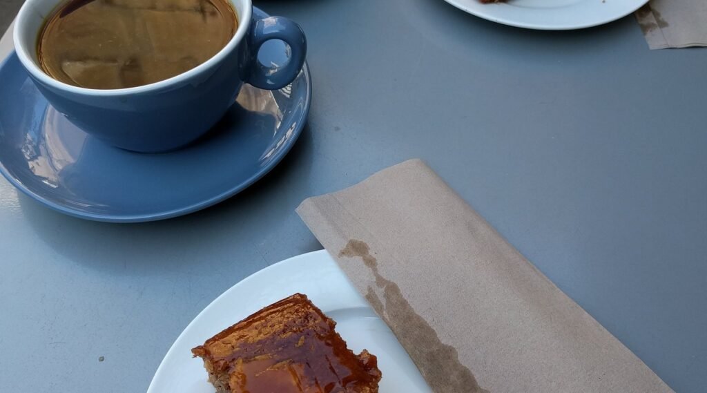 lovely-cake-and-the-only