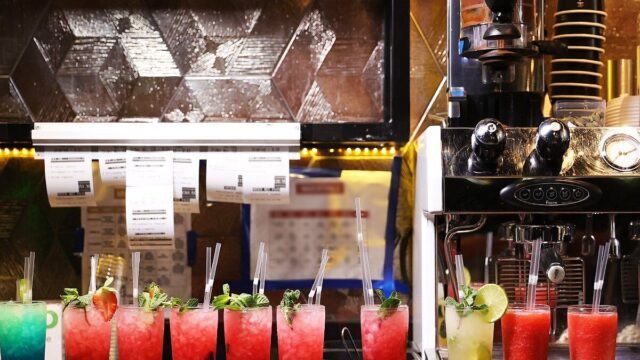 saracens-mocktails-blue
