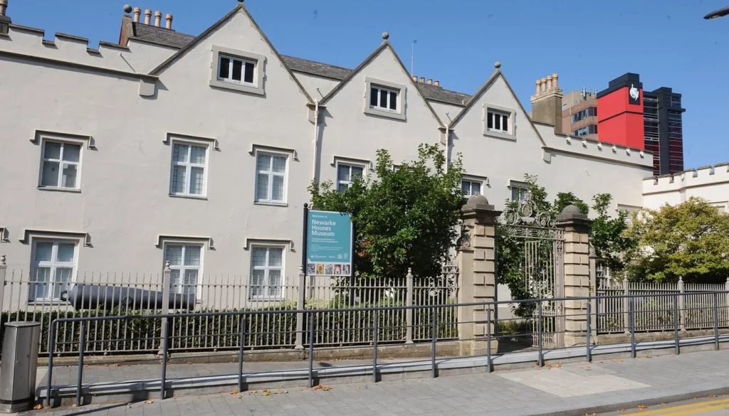 Newarke Houses Museum