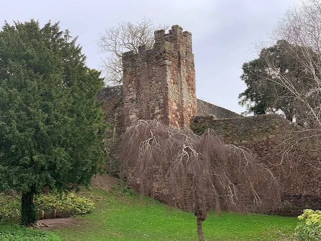 Rougemont Gardens